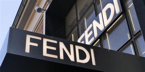 fendi pistoia|Fendi Pistoia: 200 assunzioni nuovo polo logistico produttivo.